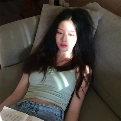 千万别睁眼 海报
